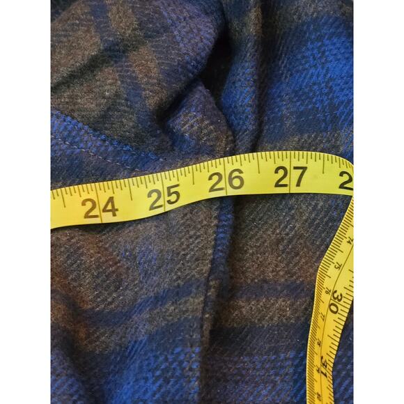 Orvis Shirt Mens XL Blue Plaid Flannel Button Up Long Sleeves Heavyweight Pocket - Picture 6 of 12